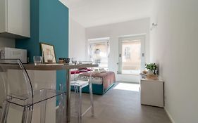 Duomo - Meravigli 16 Apt. R1 - Luxury Studio Perfect x 2!